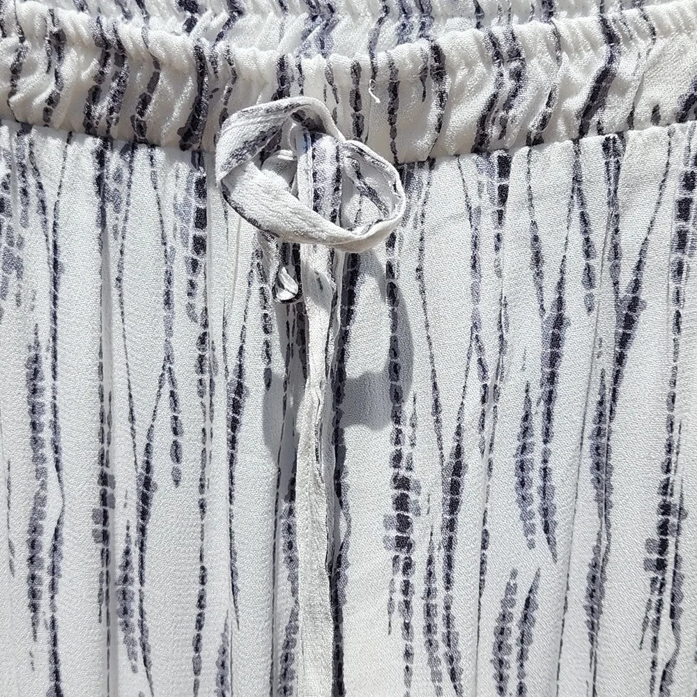New J Valdi Printed Tiered Wide-Leg Drawstring Pants, NWT, Sz. Medium - Picture 7 of 10
